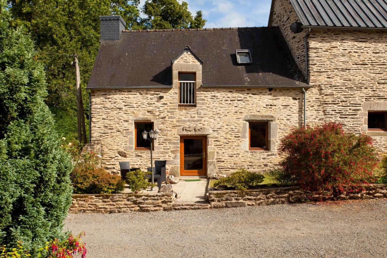 Stone Cottage With Modern Cosy Interior Near To Josselin Perfect Retreat For Writers Or Star Gazers Guégon 외부 사진