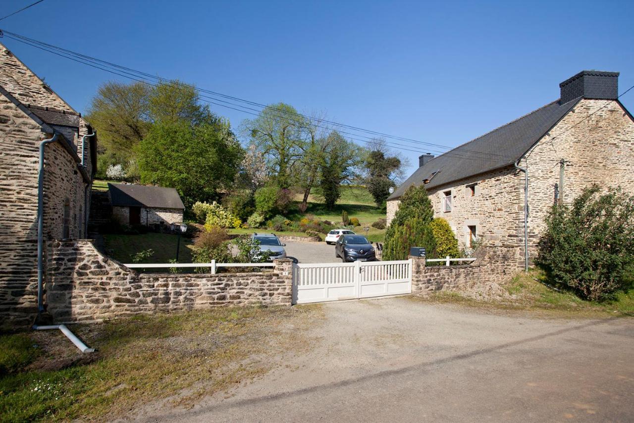 Stone Cottage With Modern Cosy Interior Near To Josselin Perfect Retreat For Writers Or Star Gazers Guégon 외부 사진