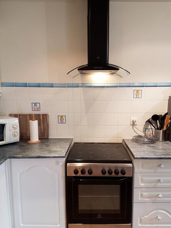 Stone Cottage With Modern Cosy Interior Near To Josselin Perfect Retreat For Writers Or Star Gazers Guégon 외부 사진